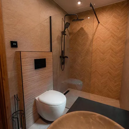 Sploty Lasu U Stop Lubonia - Z Jacuzzi * 라프카